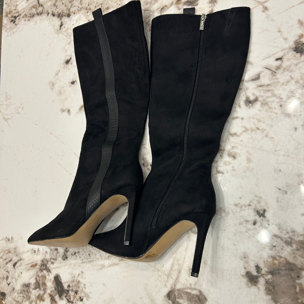 NY Collection Black Suede Pointed Toe Stiletto Heel Knee High Boots Size 8 - Picture 9 of 10